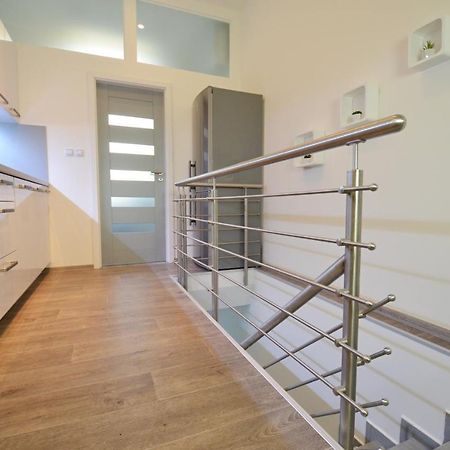 Apartmany Jizdarenska 卡罗维发利 外观 照片